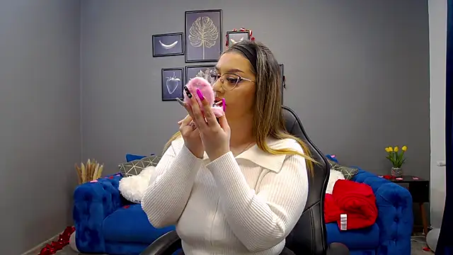 Snapshot of Katewalker_ chatting on February 12, 6:09 pm Katewalker online show from February 12, 6:09 pm