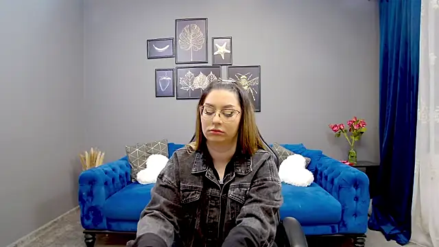 Snapshot of Katewalker_ chatting on February 27, 5:58 pm Katewalker online show from February 27, 5:58 pm