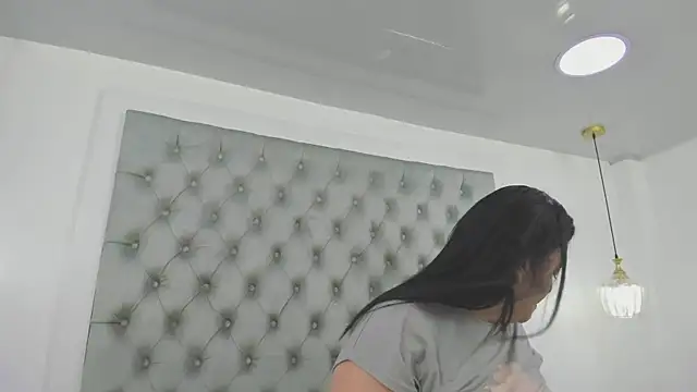 anette cooper online show from March 24, 4:06 am