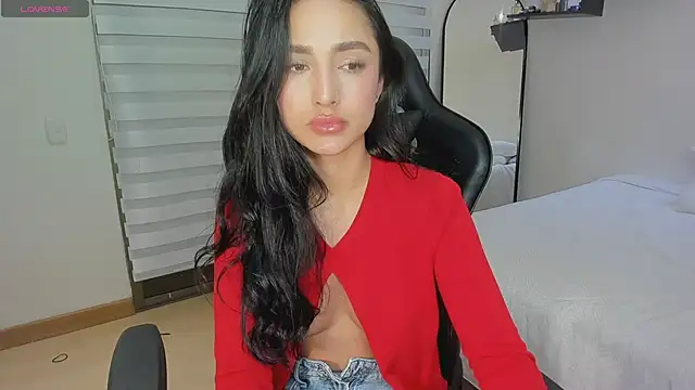 EvaMoet online show from February 16, 5:47 am