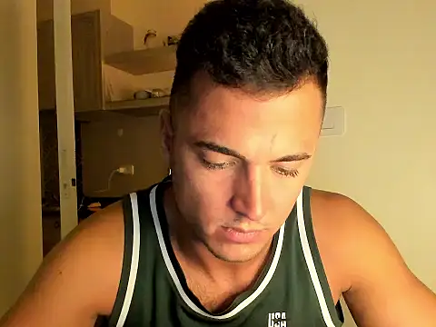 paulblack21 online show from February 16, 3:08 pm