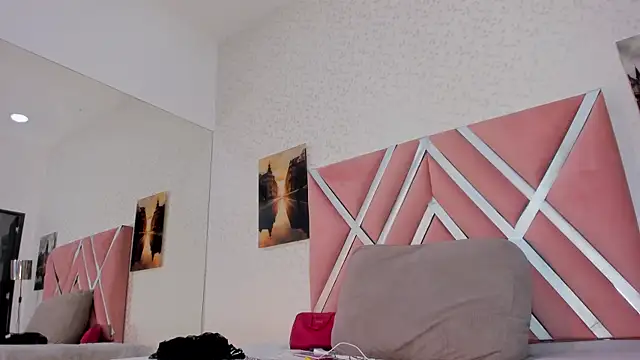 veronica salas online show from February 5, 8:24 pm