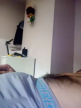 Snapshot of Alainsolo chatting on September 16, 10:05 am Alainsolo online show from September 16, 10:05 am