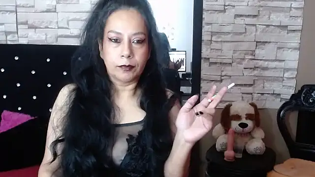 MarianaNight02 online show from November 14, 6:23 am