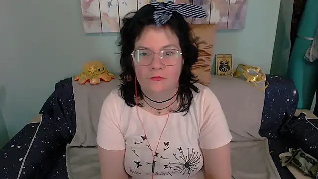 EverlyRays online show from October 20, 7:58 pm