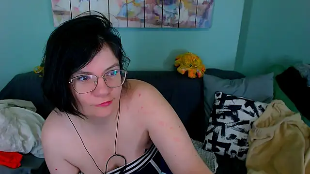 EverlyRays online show from April 9, 12:43 am