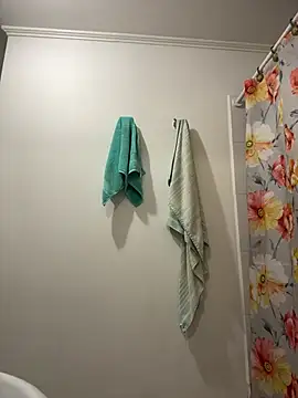 paula232 online show from December 13, 10:23 pm