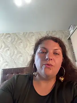 Snapshot of Taisia_W chatting on July 13, 10:51 am Taisia W online show from July 13, 10:51 am