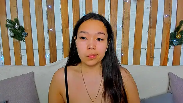 Snapshot of Kris_top_Lee chatting on December 9, 3:50 am Kris top Lee online show from December 9, 3:50 am