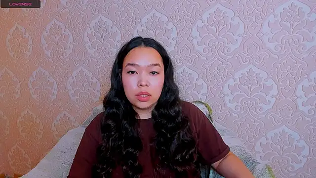 Snapshot of Kris_top_Lee chatting on April 9, 6:19 am Kris top Lee online show from April 9, 6:19 am