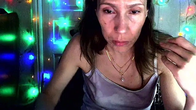 Ladywinter online show from April 3, 3:43 pm