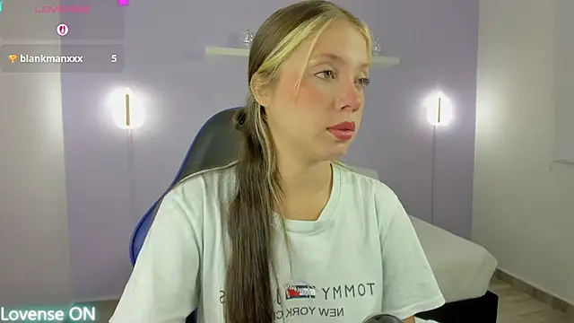 nataly rodri online show from June 28, 2:17 am