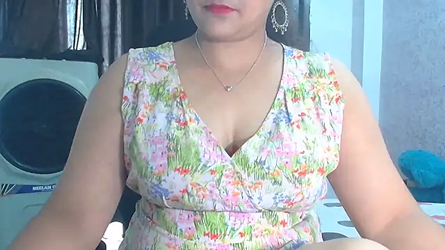 Snapshot of Maria_55 chatting on July 12, 7:32 am Maria 55 online show from July 12, 7:32 am