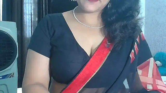 Snapshot of Maria_55 chatting on July 23, 5:38 am Maria 55 online show from July 23, 5:38 am