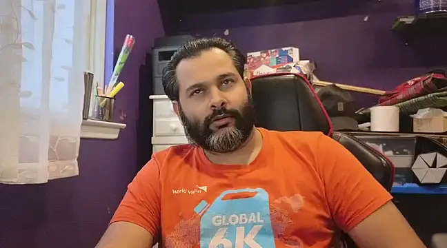 Sakhtlaundaz online show from February 15, 10:10 pm