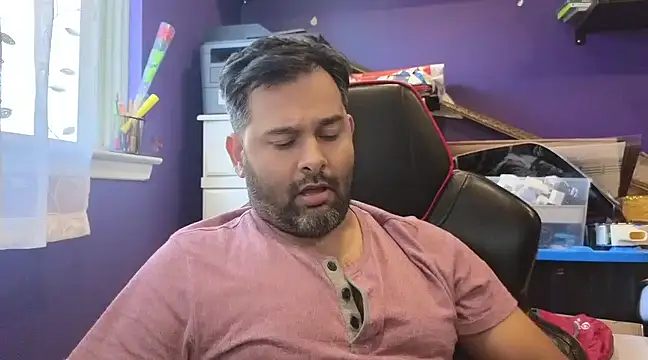 Sakhtlaundaz online show from March 17, 7:04 pm