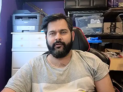 Sakhtlaundaz online show from December 1, 1:49 pm