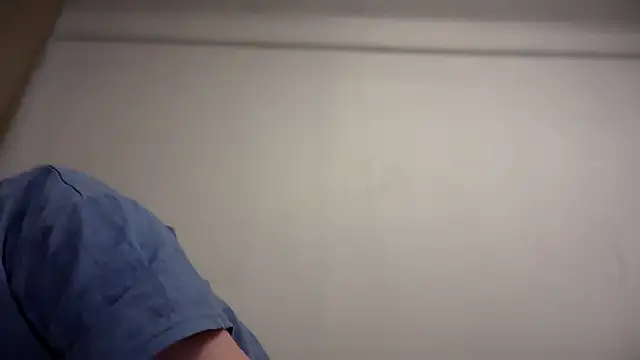 Snapshot of Isabel-Bailey chatting on October 20, 10:10 pm Isabel-Bailey online show from October 20, 10:10 pm