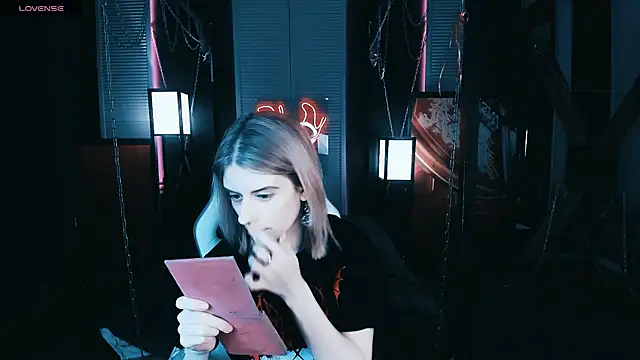 Noah ElmerX online show from February 15, 7:28 pm