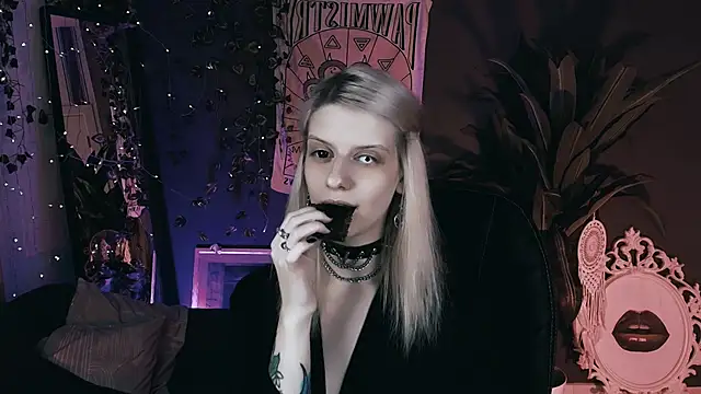 Noah ElmerX online show from November 23, 10:09 pm