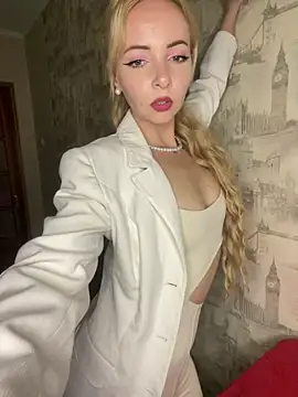 Kristina03 online show from March 12, 9:32 pm