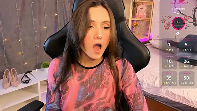 Michel Momsen online show from February 18, 12:45 pm