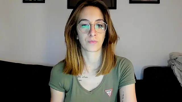 DesireMore90 online show from February 13, 8:24 pm