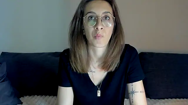 DesireMore90 online show from March 28, 7:24 pm