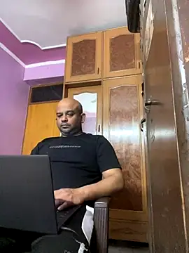 Snapshot of Dick_6inches chatting on October 28, 11:51 pm Dick 6inches online show from October 28, 11:51 pm