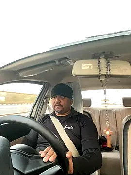 Snapshot of Dick_6inches chatting on November 11, 1:38 am Dick 6inches online show from November 11, 1:38 am