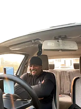 Snapshot of Dick_6inches chatting on November 20, 2:34 am Dick 6inches online show from November 20, 2:34 am