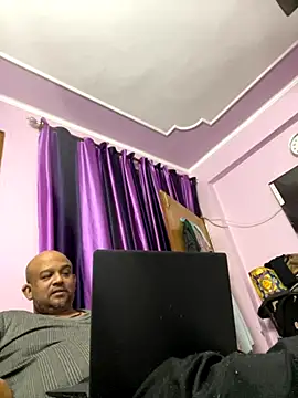 Snapshot of Dick_6inches chatting on November 26, 1:56 pm Dick 6inches online show from November 26, 1:56 pm