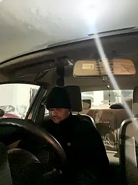 Snapshot of Dick_6inches chatting on January 12, 3:17 pm Dick 6inches online show from January 12, 3:17 pm