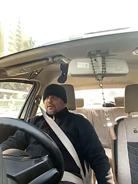 Snapshot of Dick_6inches chatting on January 14, 4:29 am Dick 6inches online show from January 14, 4:29 am