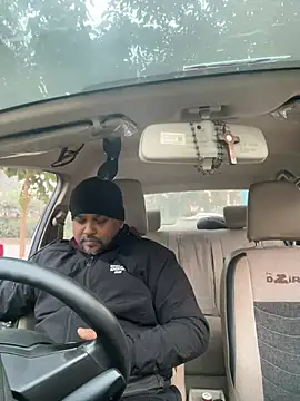 Snapshot of Dick_6inches chatting on January 18, 12:09 pm Dick 6inches online show from January 18, 12:09 pm