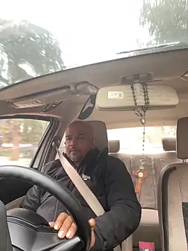 Snapshot of Dick_6inches chatting on February 2, 3:05 am Dick 6inches online show from February 2, 3:05 am