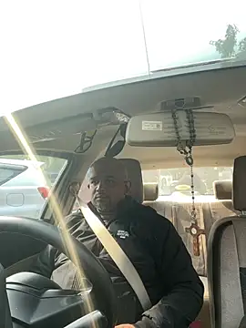 Snapshot of Dick_6inches chatting on February 3, 7:57 am Dick 6inches online show from February 3, 7:57 am