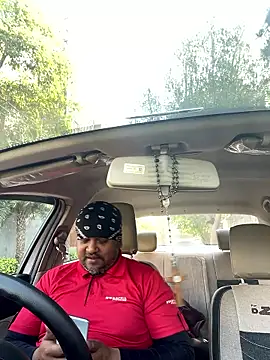 Snapshot of Dick_6inches chatting on March 4, 3:45 am Dick 6inches online show from March 4, 3:45 am