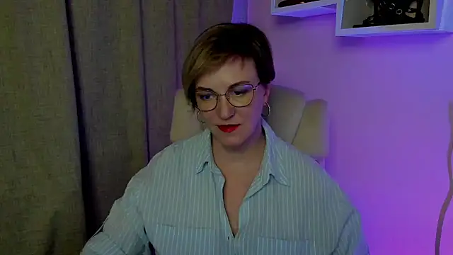feliziaDesire online show from July 22, 3:48 pm