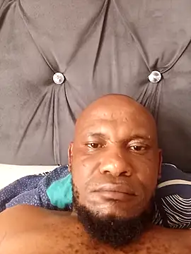 Snapshot of TheTwist chatting on March 30, 1:12 pm TheTwist online show from March 30, 1:12 pm