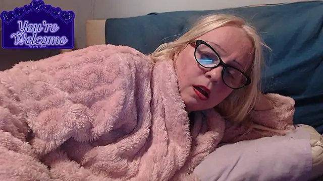 martachatte online show from March 13, 9:21 pm