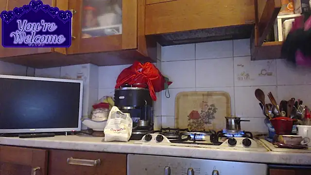 martachatte online show from March 28, 4:56 am