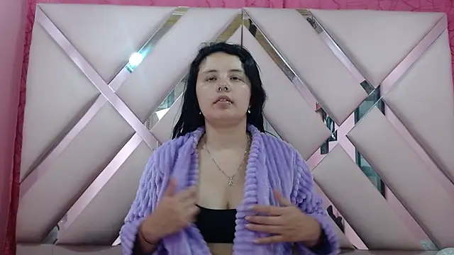 nathaly low1 online show from November 27, 2:57 am