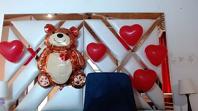 nathaly low1 online show from February 18, 12:45 pm