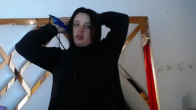 nathaly low1 online show from April 7, 12:49 pm