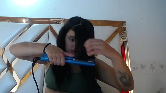 nathaly low1 online show from April 13, 1:16 pm