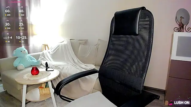 DannaEvan online show from March 7, 1:52 pm