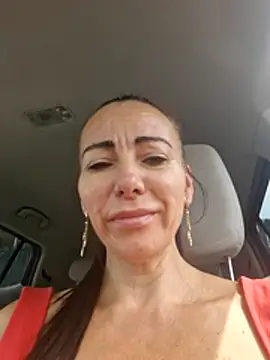 Snapshot of milflovelyxxx chatting on July 20, 8:50 am milflovelyxxx online show from July 20, 8:50 am