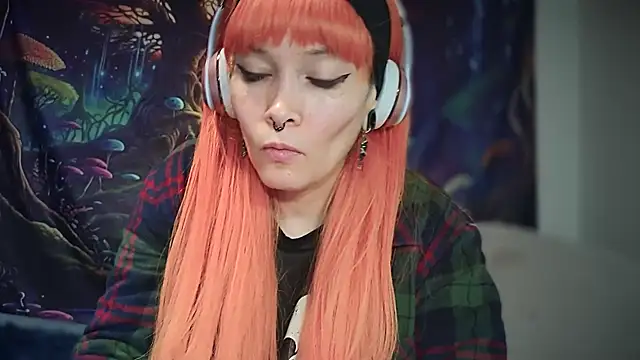 FRRANNKIE online show from November 19, 9:59 pm