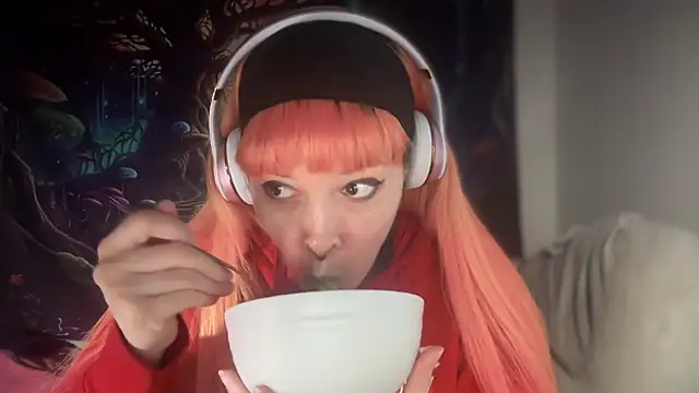 FRRANNKIE online show from December 21, 2:13 pm